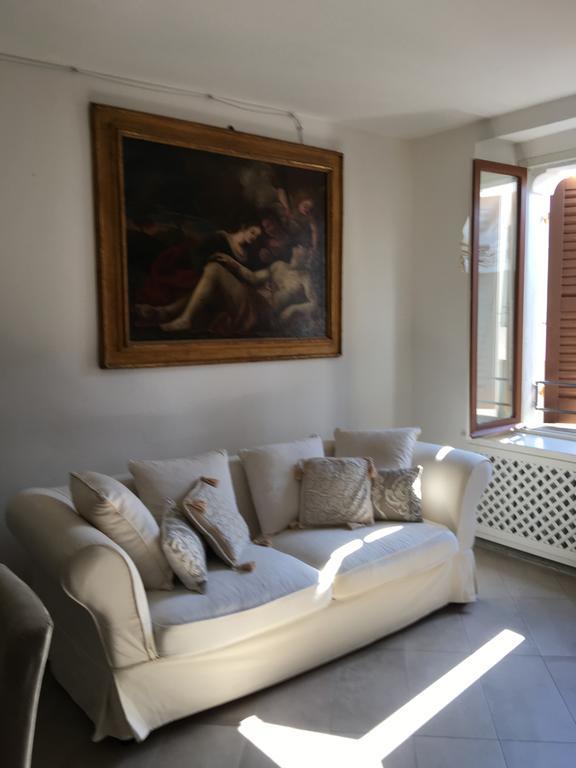 Apartamento Il Tenore D'Oro Centralissimo Parma Exterior foto