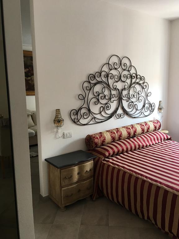 Apartamento Il Tenore D'Oro Centralissimo Parma Exterior foto