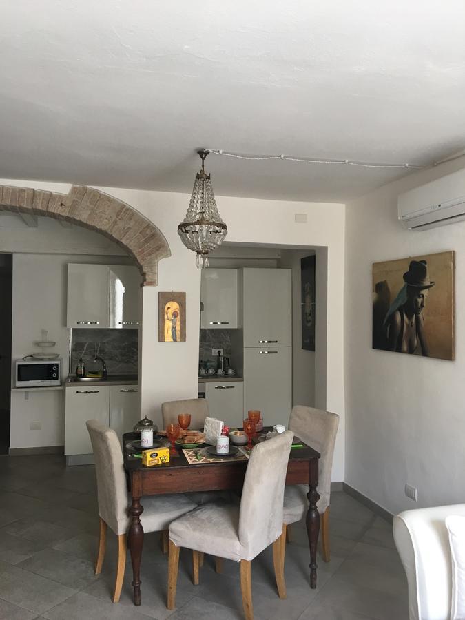 Apartamento Il Tenore D'Oro Centralissimo Parma Exterior foto